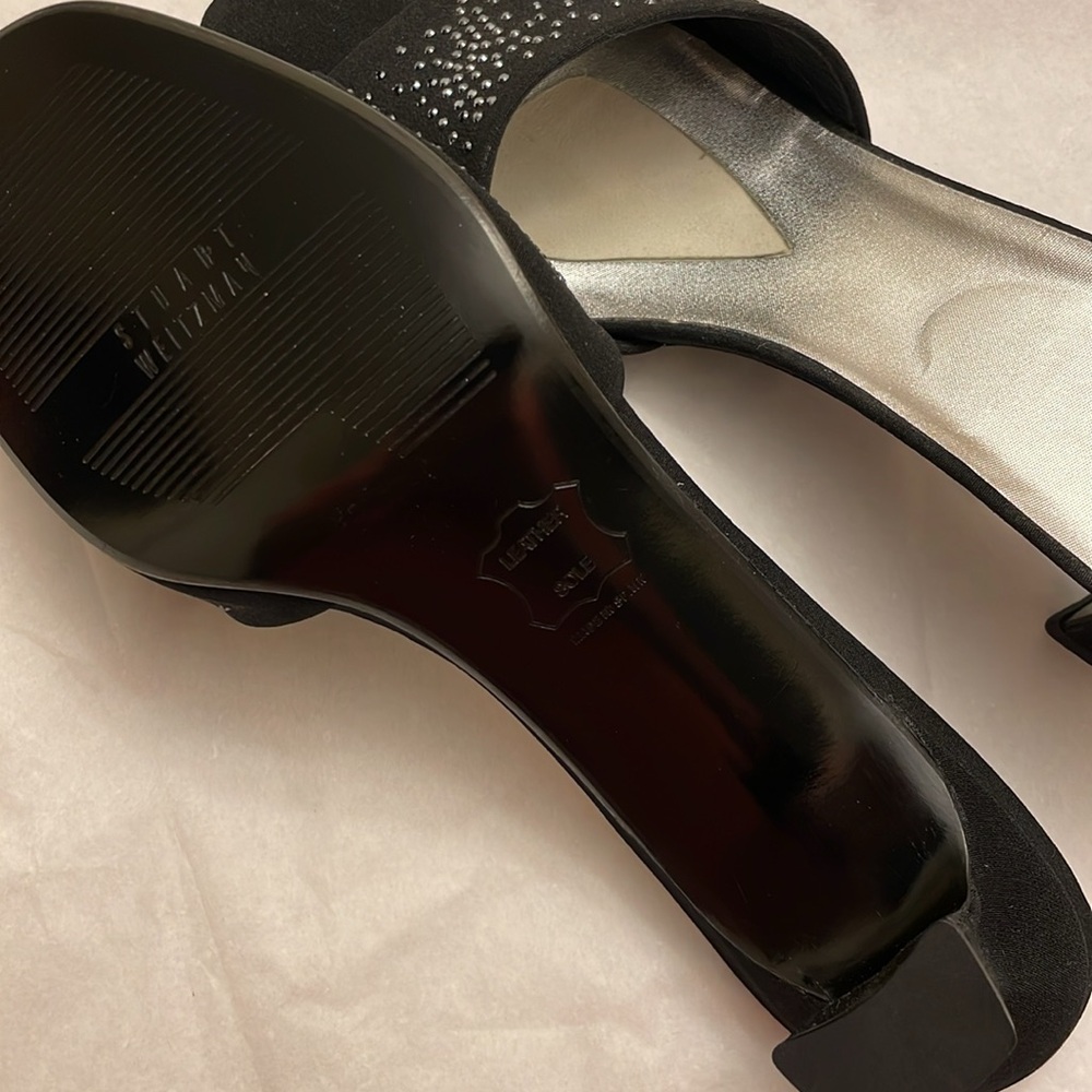 Stuart Weitzman 2” Heel Slides. In Perfect Condit… - image 6